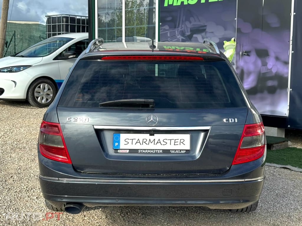 Mercedes-Benz C 220 CDi Avangarde W204- Garantia Incluída - Modelo d