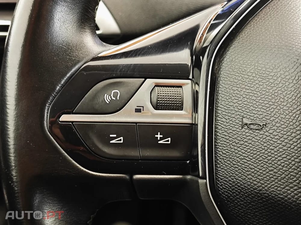 Peugeot 3008 BlueHDi 130 Stop & Start Active Pack