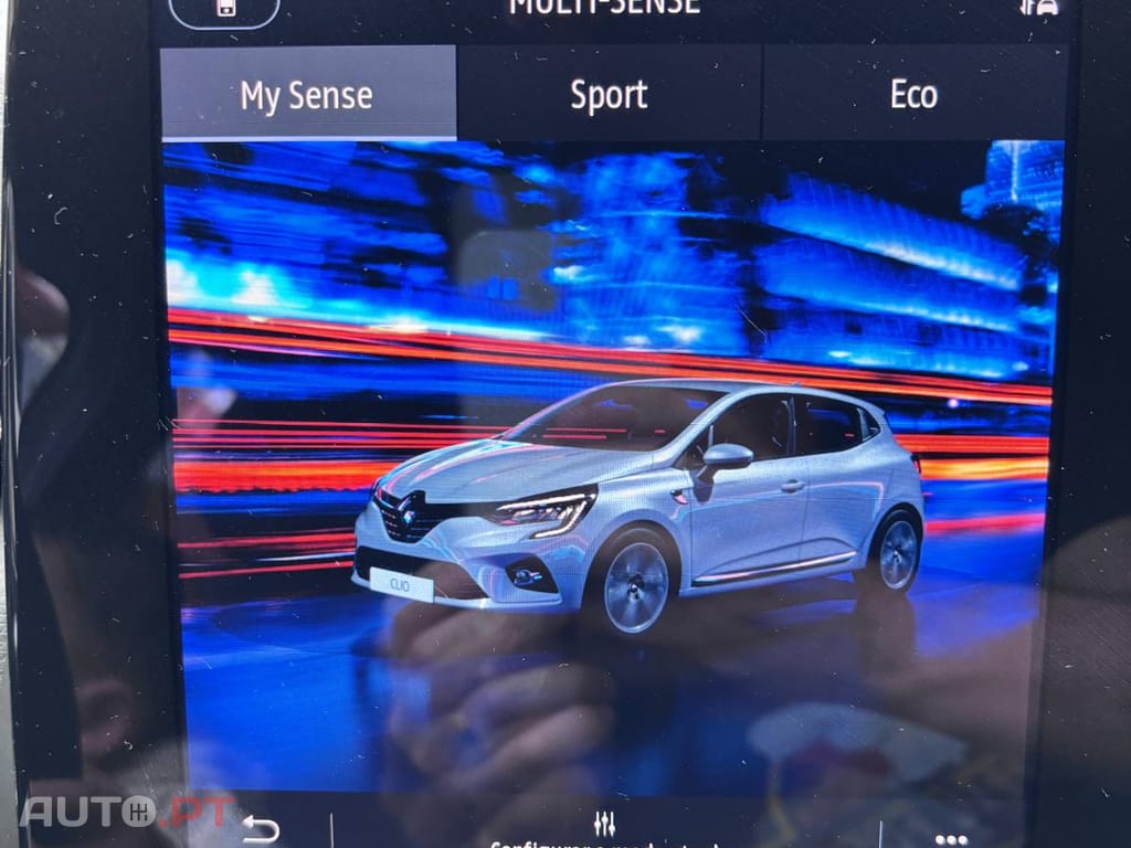 Renault Clio Exclusive 1.0