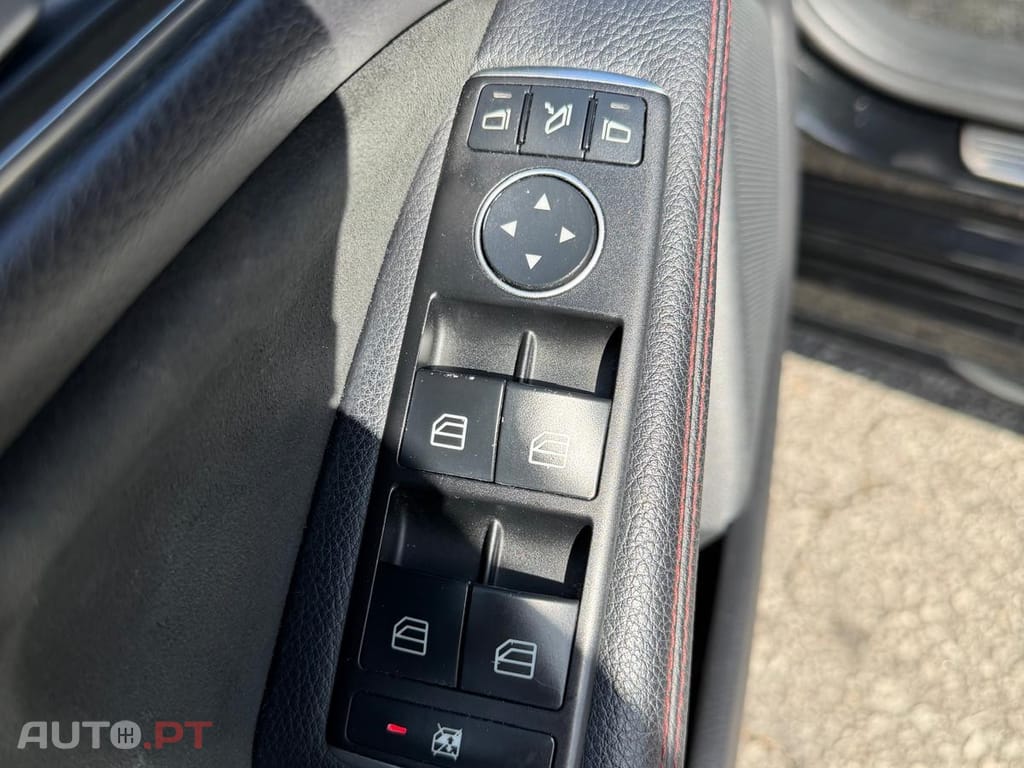 Mercedes-Benz CLA 220 d Shooting Brake AMG Line Aut.