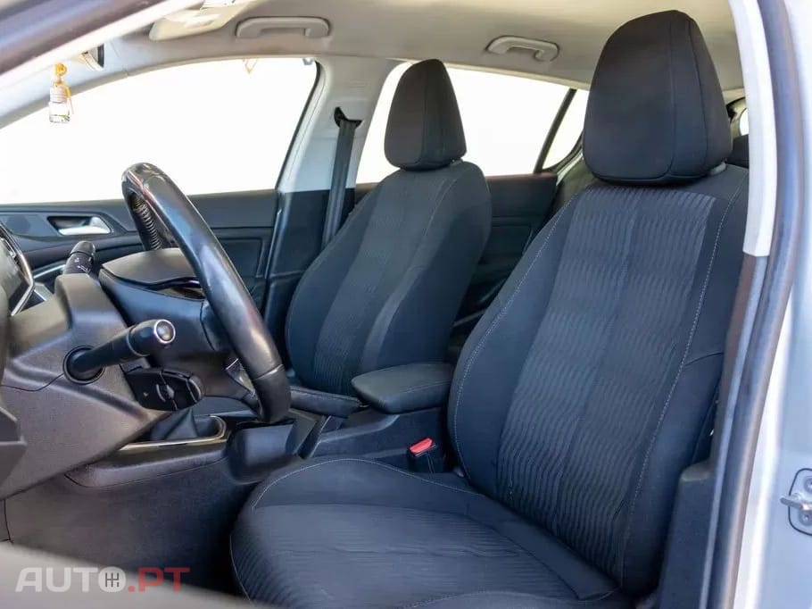 Peugeot 308 1.6 e-HDi Active