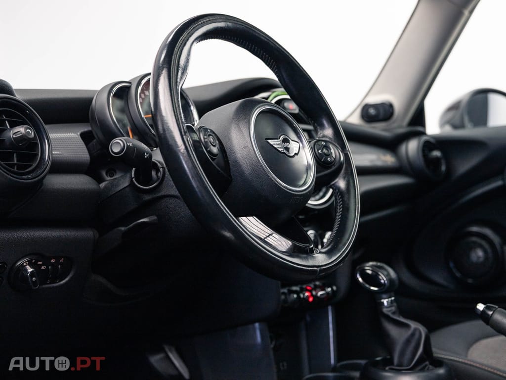 MINI Cooper Cooper D Aut.