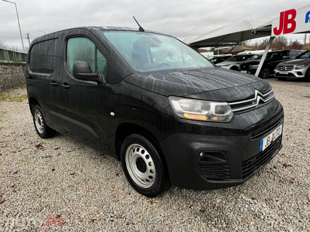 Citroen Berlingo 1.5BlueHDI AUTOMÁTICA 3LUG Full Extras