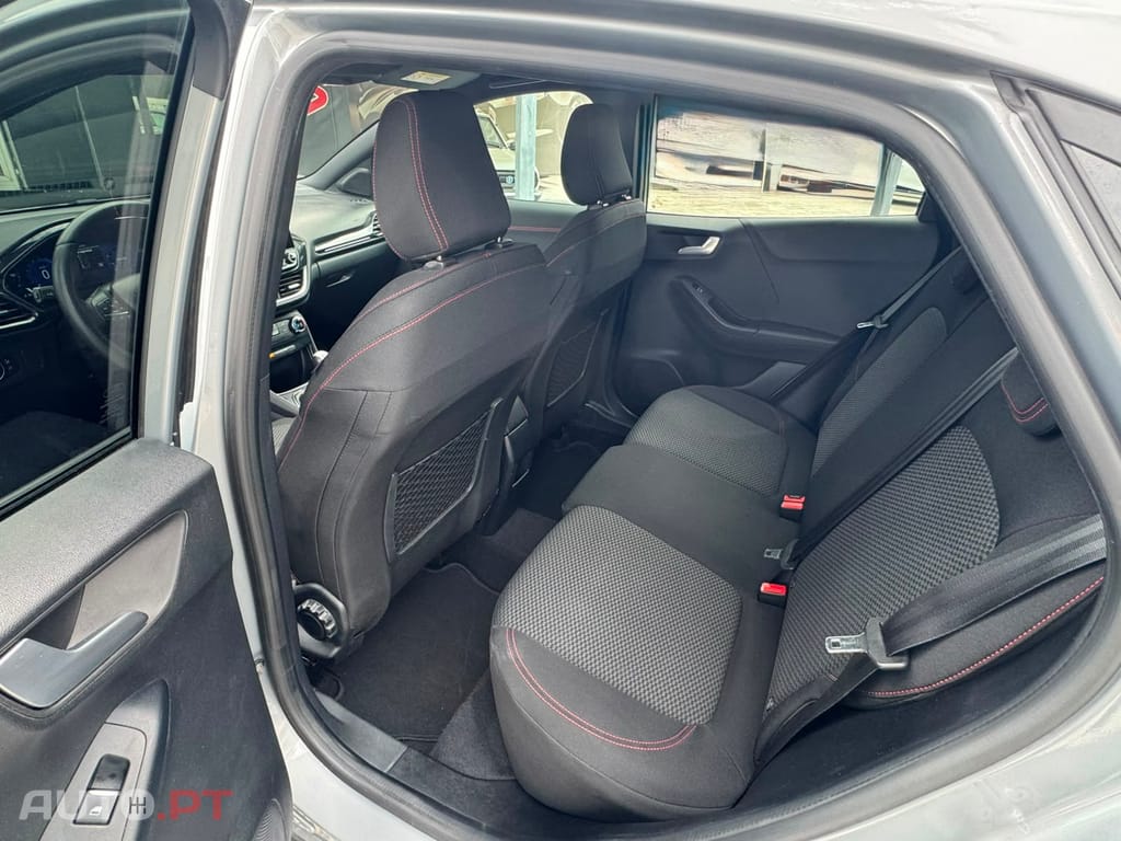 Ford Puma 1.0 ECOBOOST MHEV ST-LINE