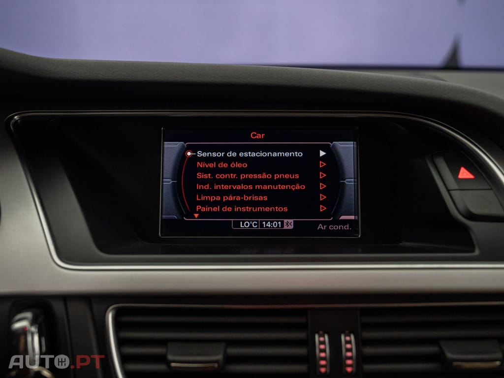 Audi A4 Avant 2.0 TDi S-line