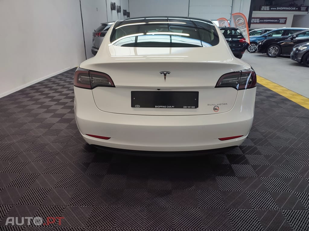 Tesla Model 3 ND