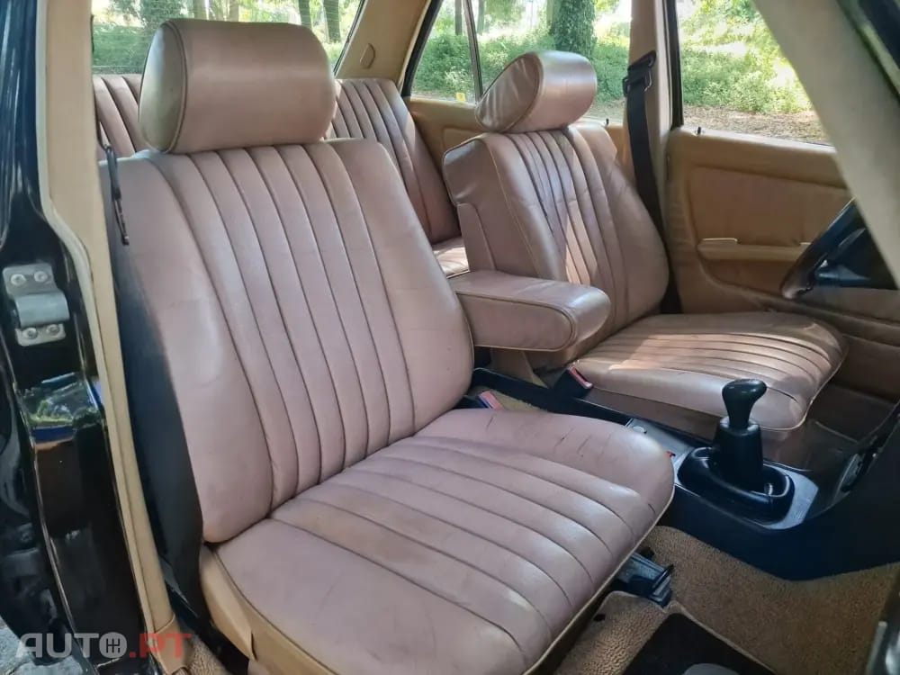 Mercedes-Benz 240 ND