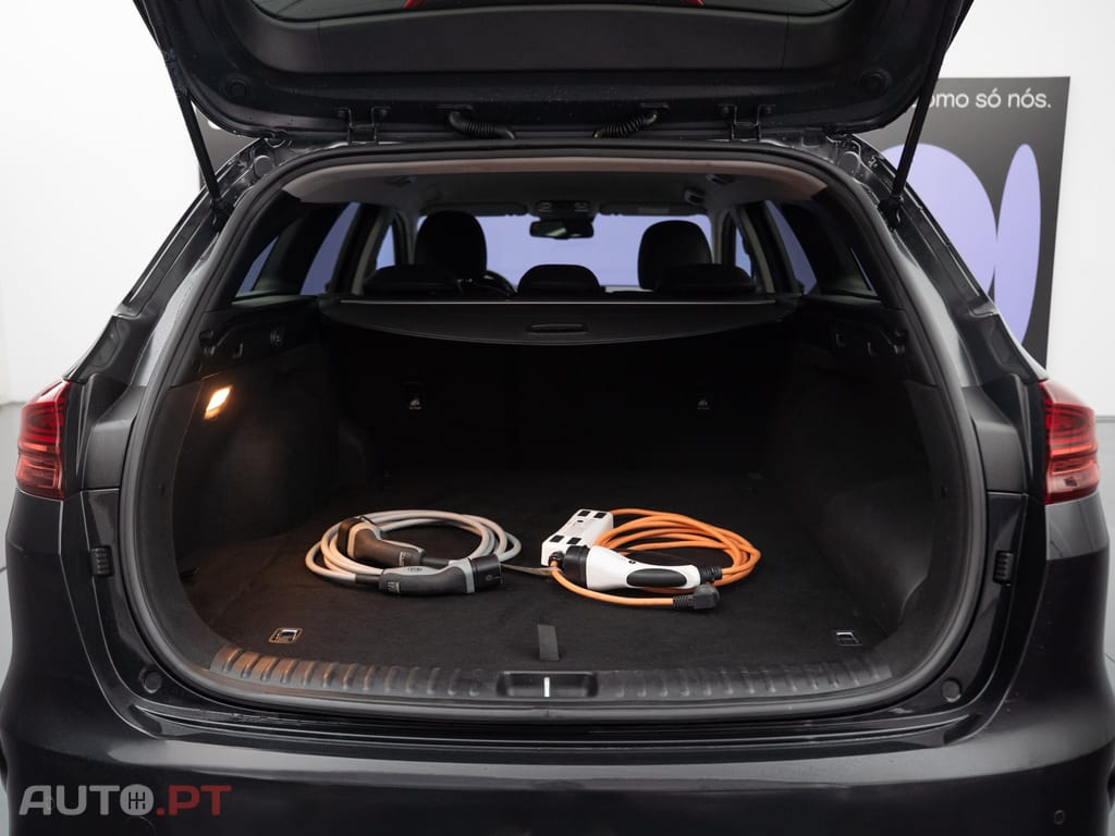 Kia Ceed SW 1.6 GDi PHEV Drive 6DCT