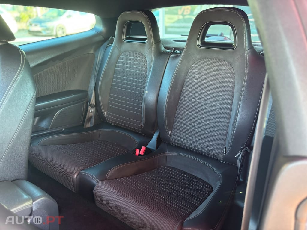 Volkswagen Scirocco 2.0 TDi Sport