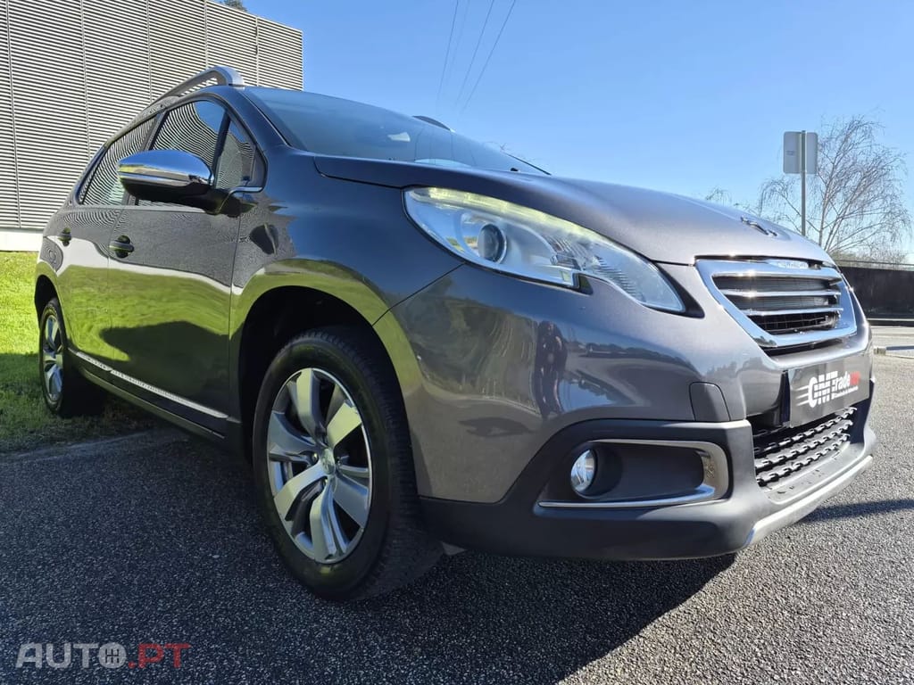 Peugeot 2008 1.2 PureTech Allure EAT6