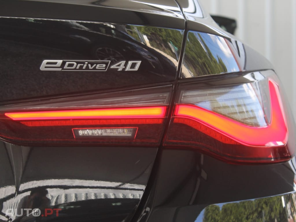 BMW i4 eDrive40 Desportiva M