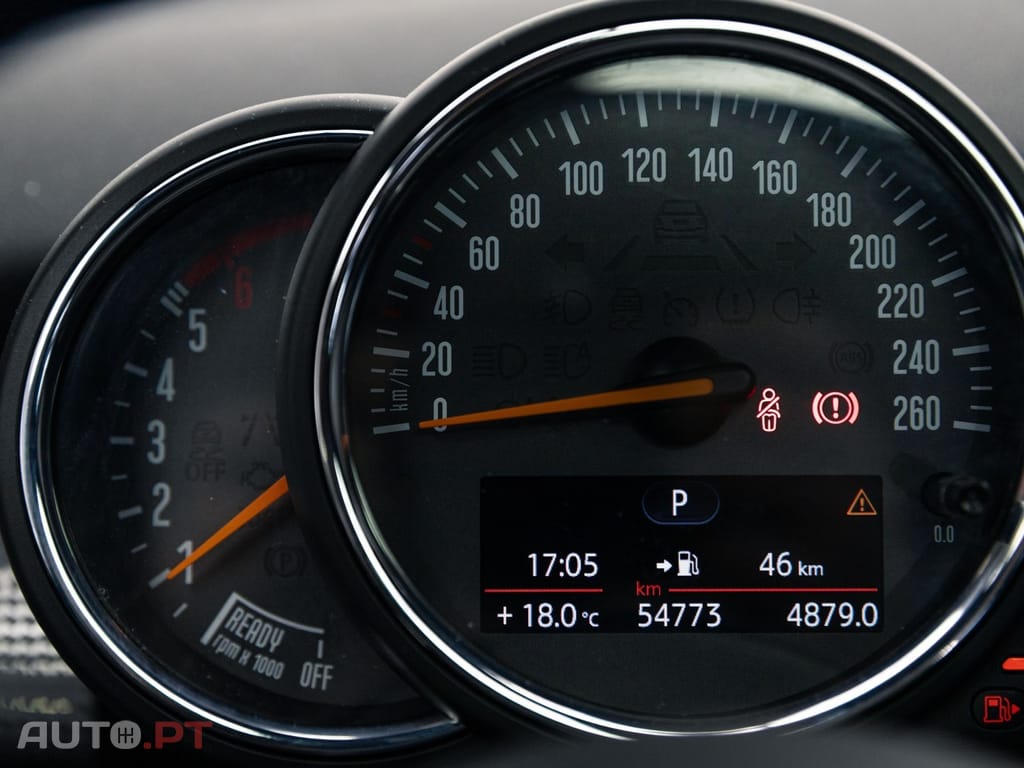 MINI Cooper Cooper D Auto