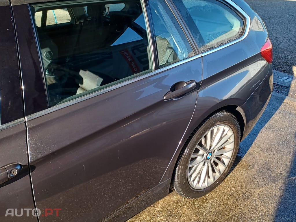 BMW 320 Touring d Luxury 184cv
