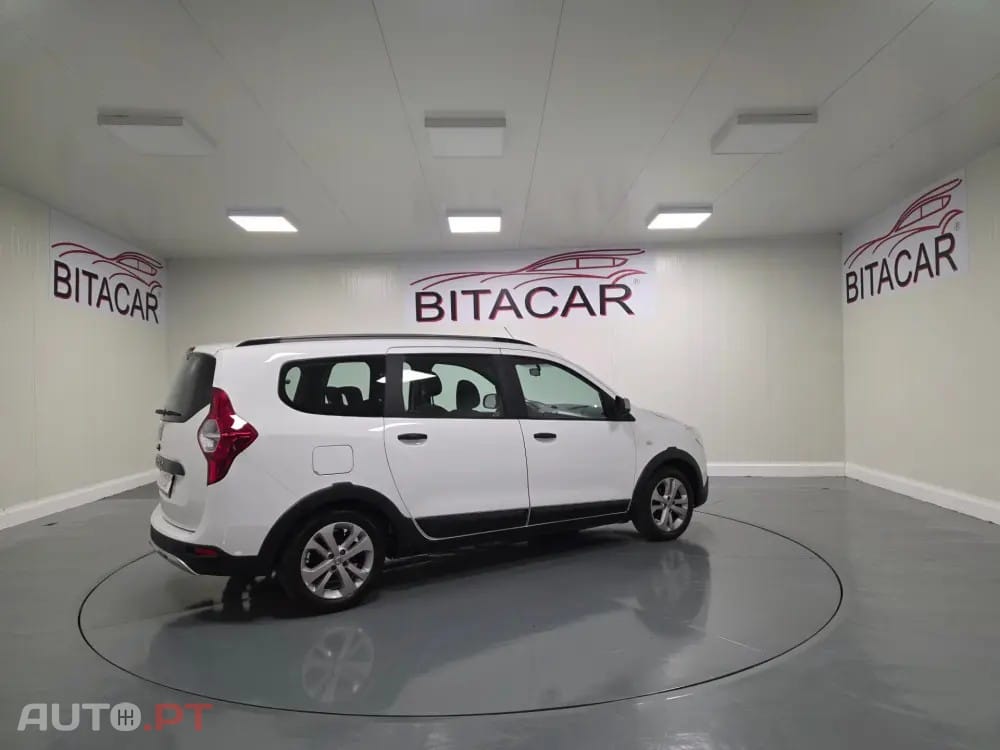 Dacia Lodgy 1.2 STEPWAY