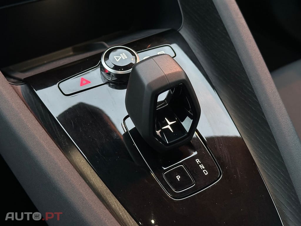 Polestar 2 Long Range 82 kWh AWD Performance Plus