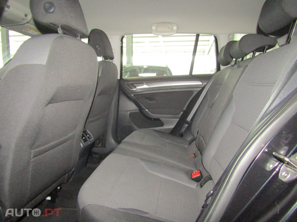 Volkswagen Golf Variant 1.6 TDI Confortline