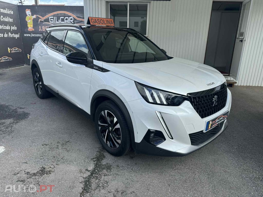 Peugeot 2008 1.2 PureTech GT EAT8