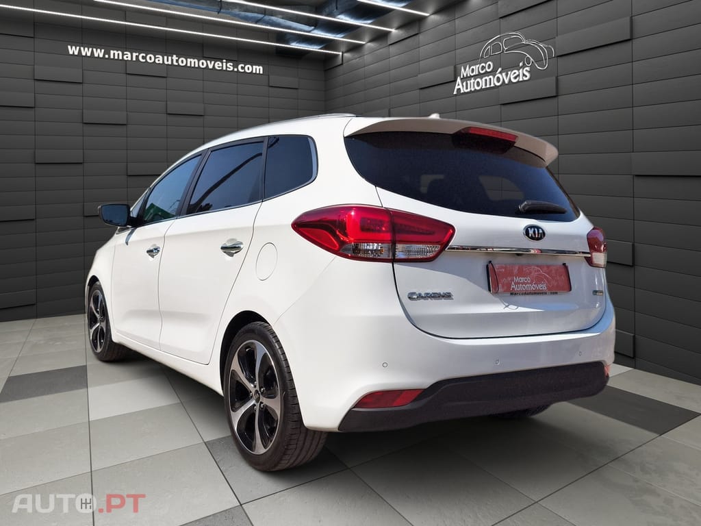 Kia Carens 1.7 CRDi ISG TX