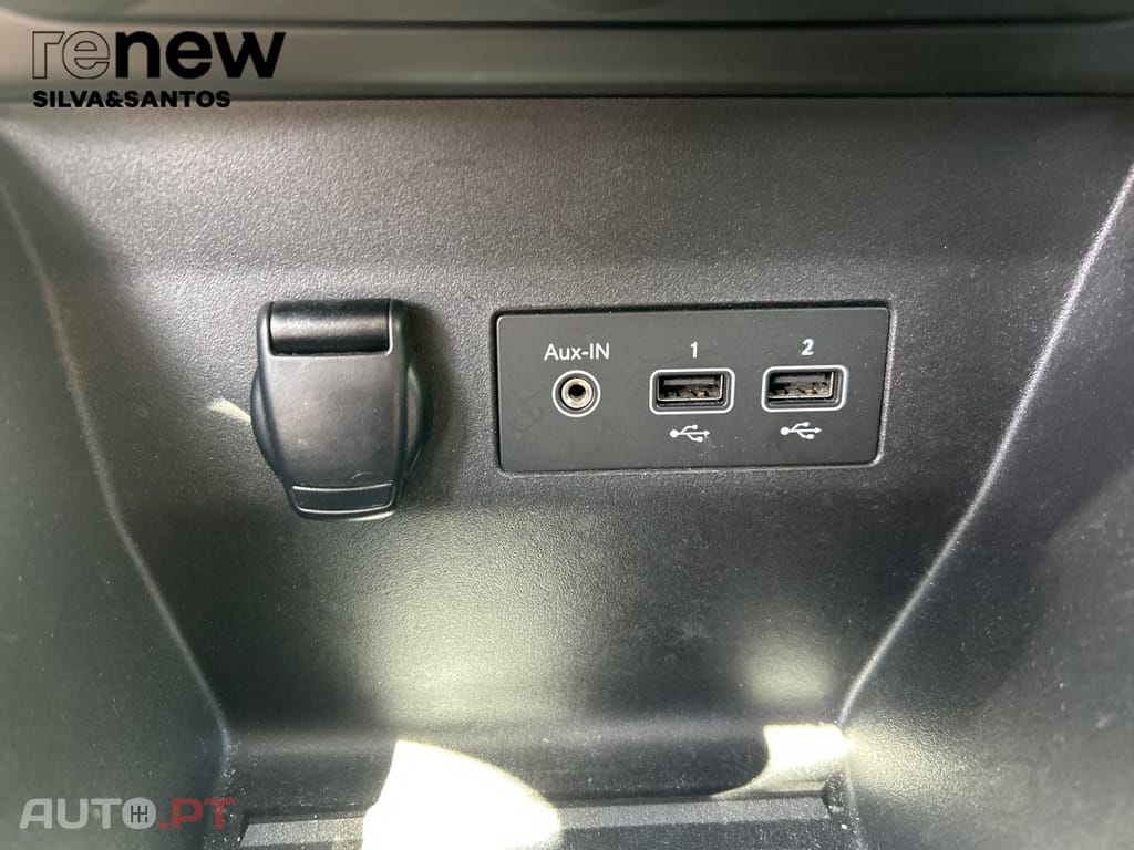 Renault Clio Limited Blue dCi 100