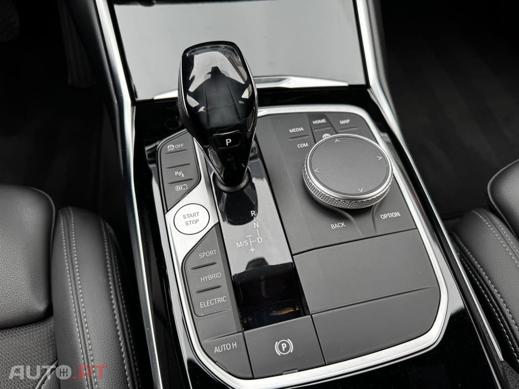 BMW 320 e Auto