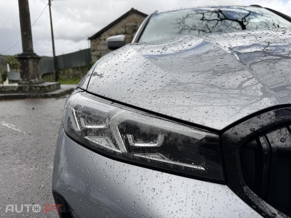 BMW 330 e Pack 50 anos M Auto