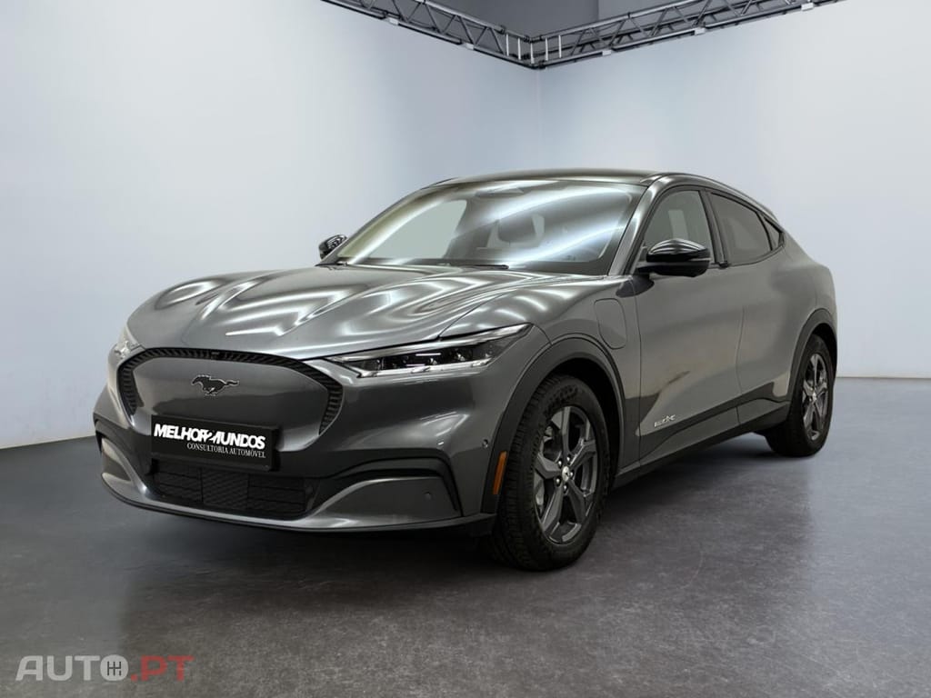 Ford Mustang Mach-E Standard Range