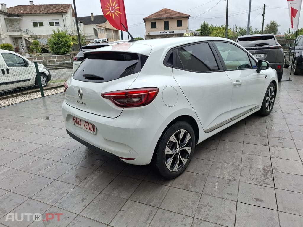 Renault Clio 1.0 TCe Limited Bi-Fuel