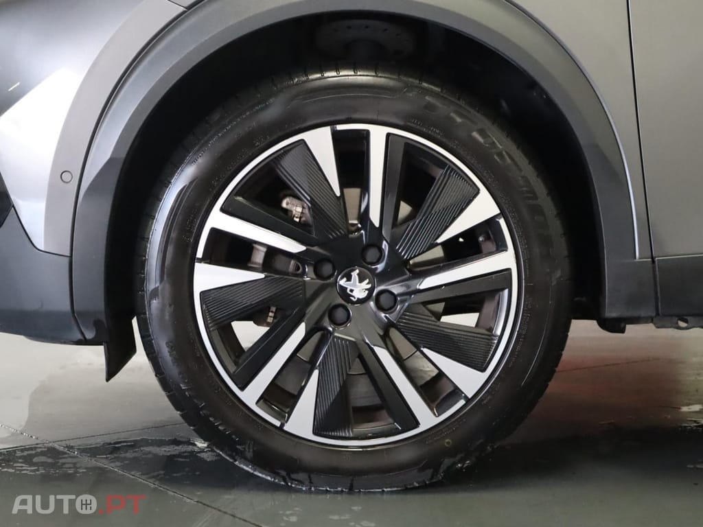 Peugeot 2008 1.5 BlueHDi GT EAT8