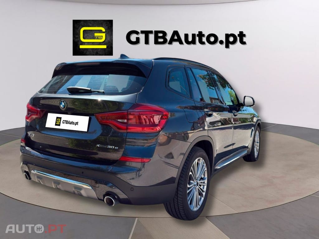 BMW X3 I.V.A DEDUTIVEL xDrive30e Luxury  