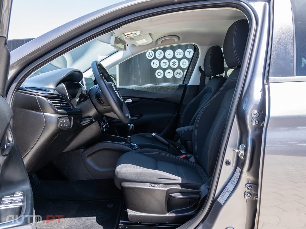 Fiat Tipo 1.3 M-Jet Lounge Tech J17