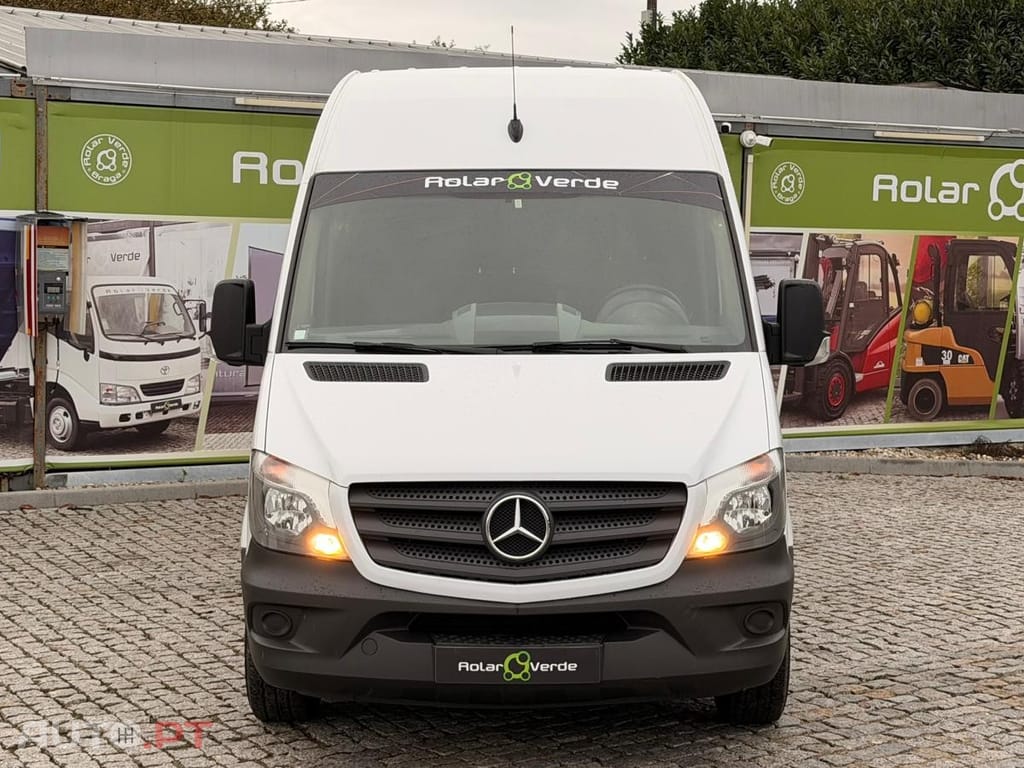 Mercedes-Benz Sprinter 316 CDI  L4 H2