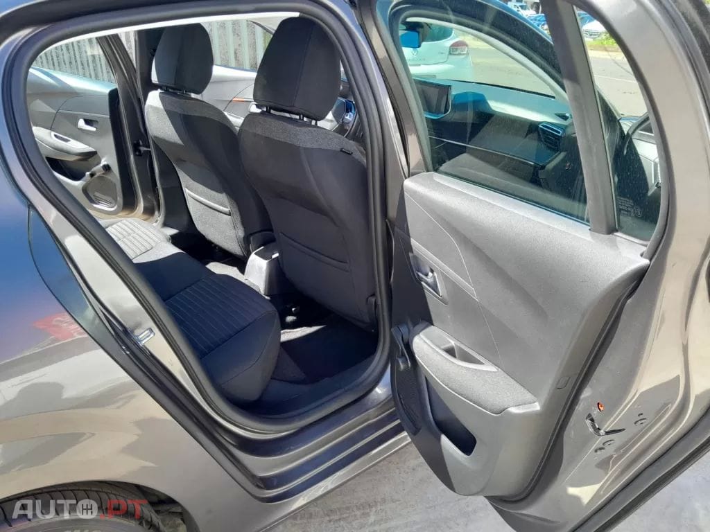 Peugeot 208 1.2 PureTech Active Pack