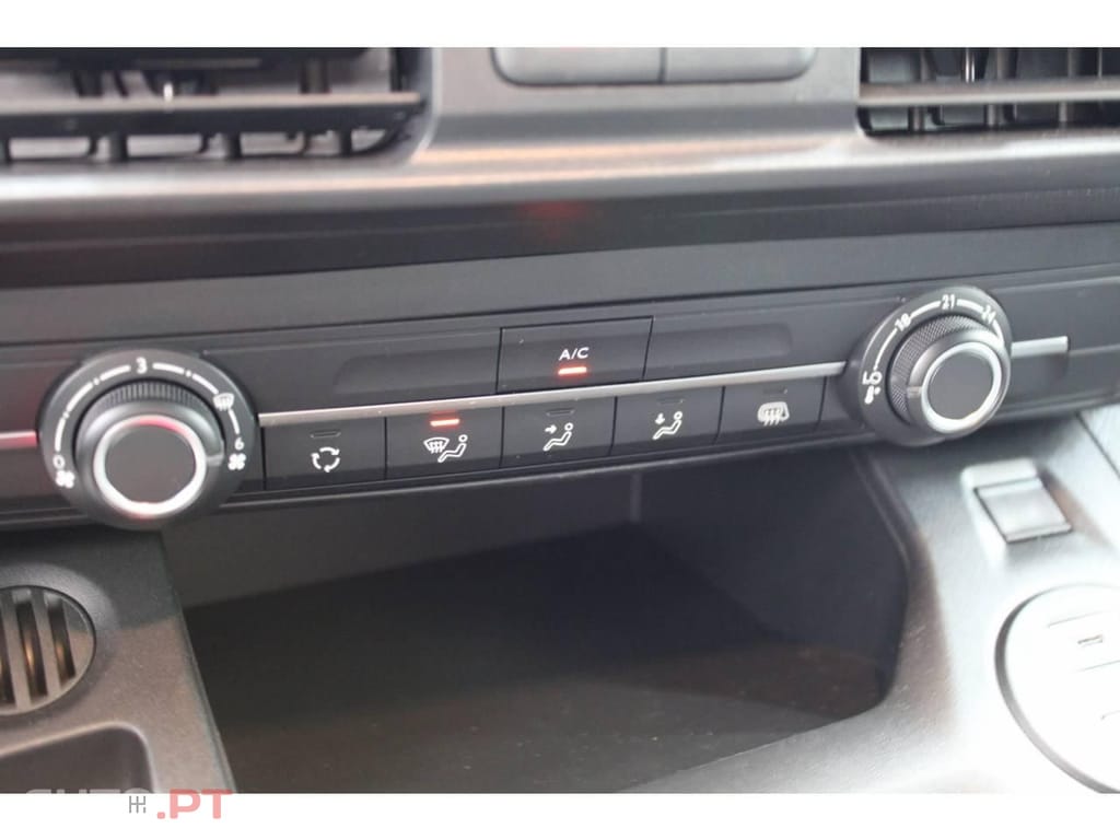 Citroen Berlingo I.V.A DEDUTÍVEL 1.5 BlueHDi 130 S&S M EAT8