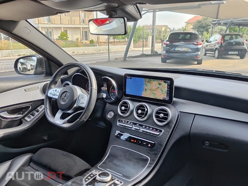 Mercedes-Benz C 220 AMG