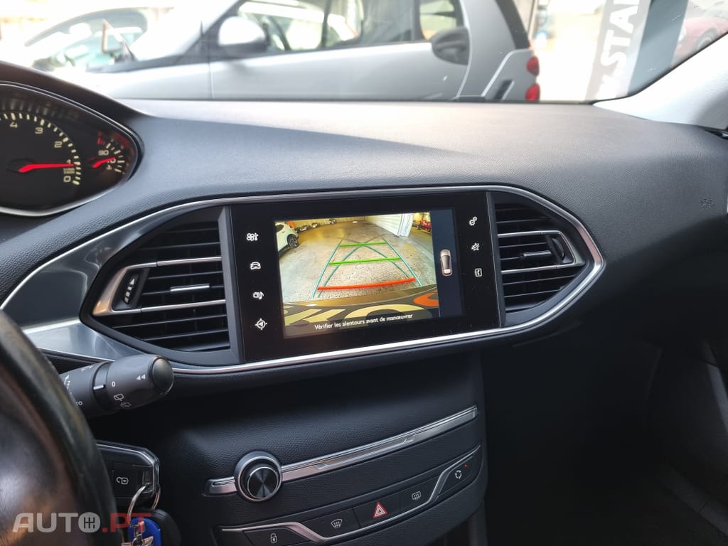 Peugeot 308 1.2 PureTech Access