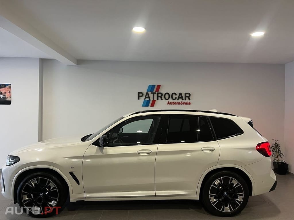 BMW iX3 M Sport Impressive