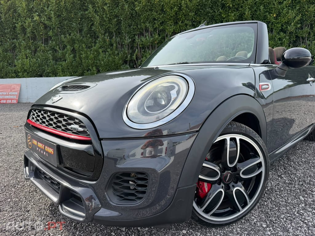 MINI Cabrio John Cooper Works