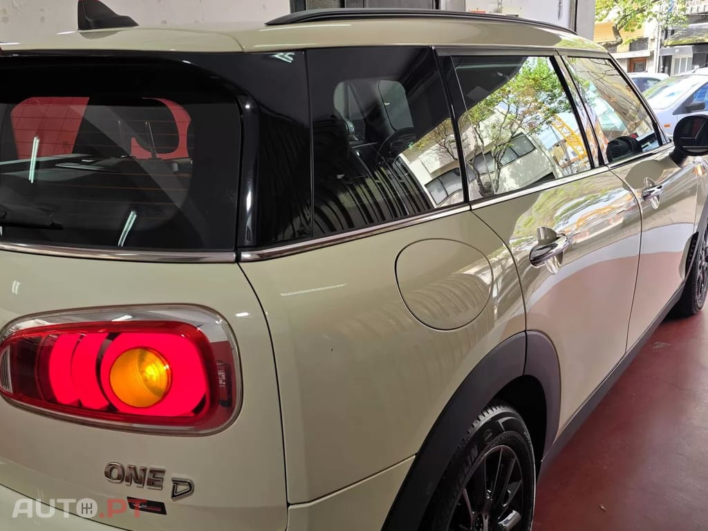 MINI Clubman One D 4Business Nav — fotografia 5