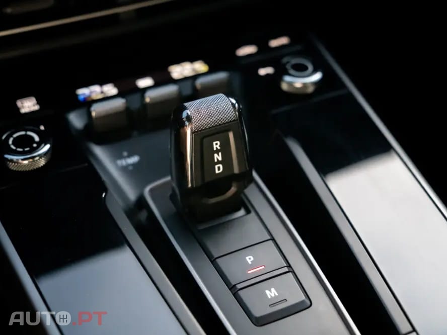 Porsche 911 Carrera PDK