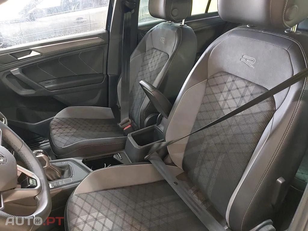 Volkswagen Tiguan 1.4 TSI eHybrid R-Line DSG