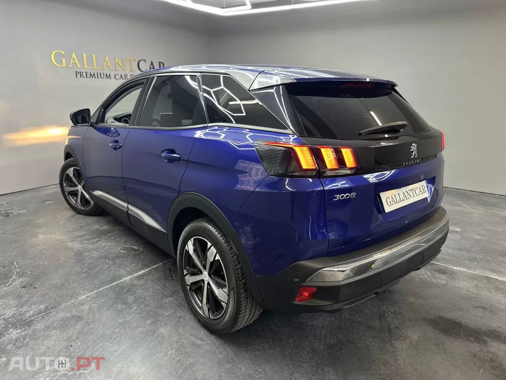 Peugeot 3008 1.5 BlueHDi Allure — fotografia 7