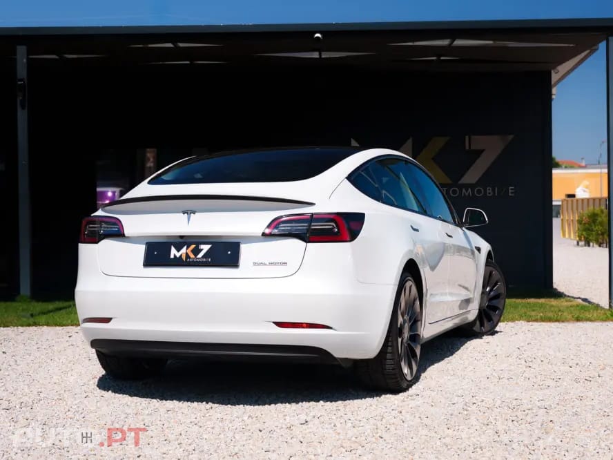 Tesla Model 3 Performance Dual Motor AWD