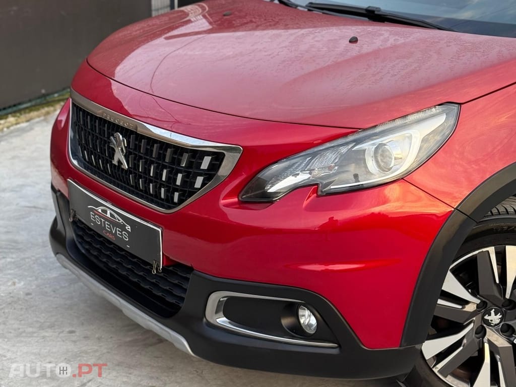 Peugeot 2008 1.2 VTi Access