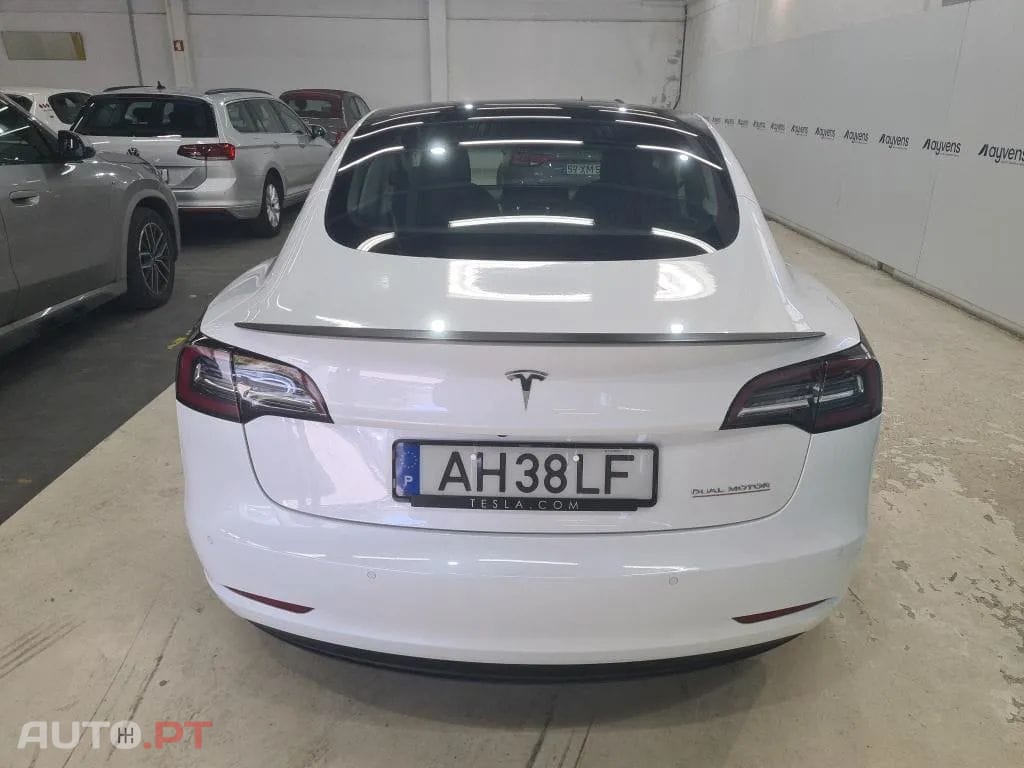 Tesla Model 3 Performance Dual Motor AWD
