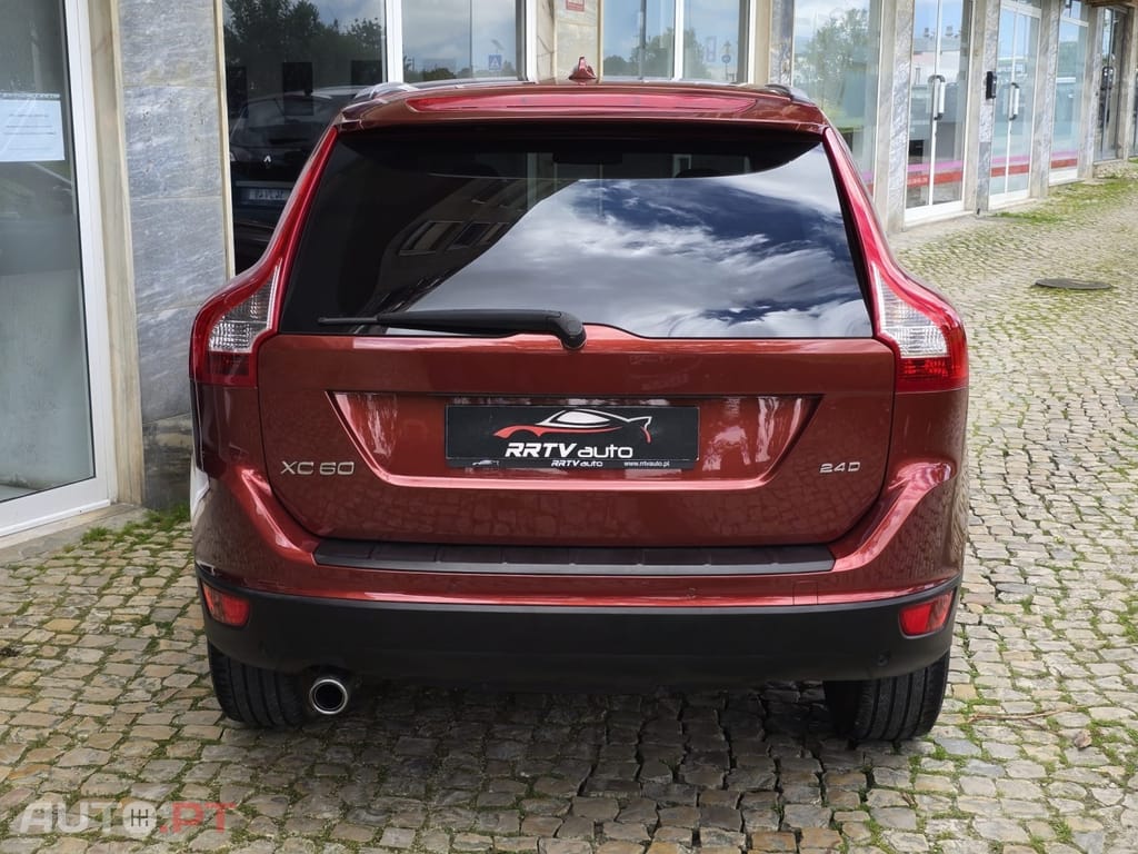 Volvo XC60 2.4 D Momentum Geartronic