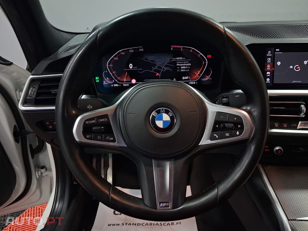 BMW 320 d Pack M Auto — fotografia 13