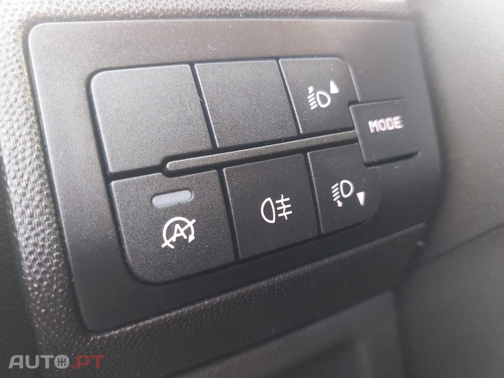 Peugeot Boxer 2.2 BlueHDi 333 L2H2 Pro - IVA Dedutível