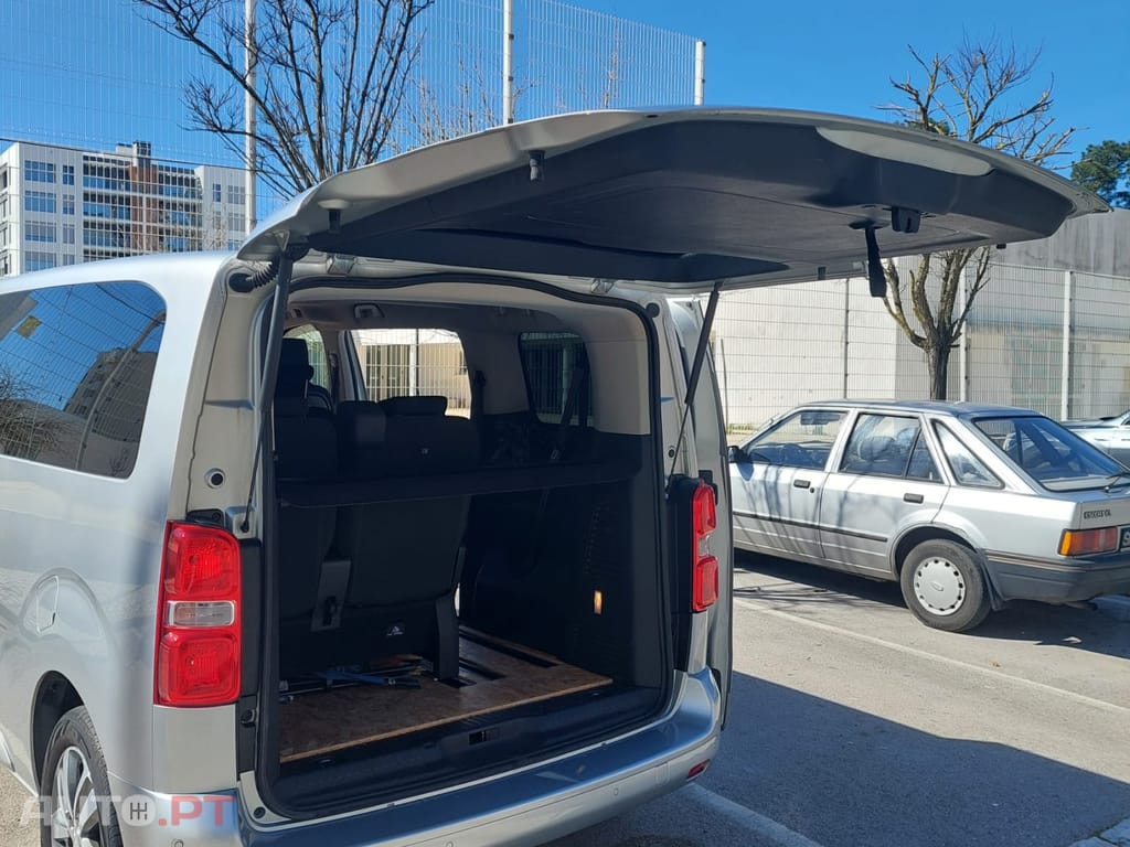 Peugeot Traveller 1.5 BlueHDi- 120CV