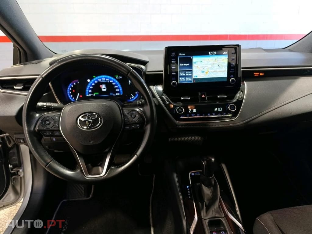 Toyota Corolla Touring Sports 1.8 Hybrid Comfort