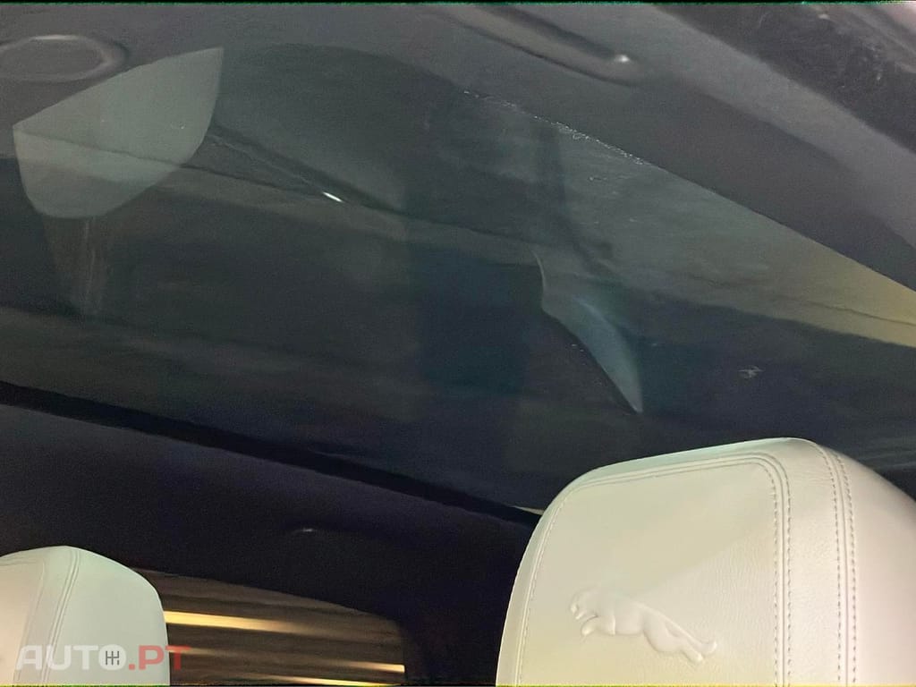 Jaguar F-Pace 2.0 P400e Plug-in Hybrid